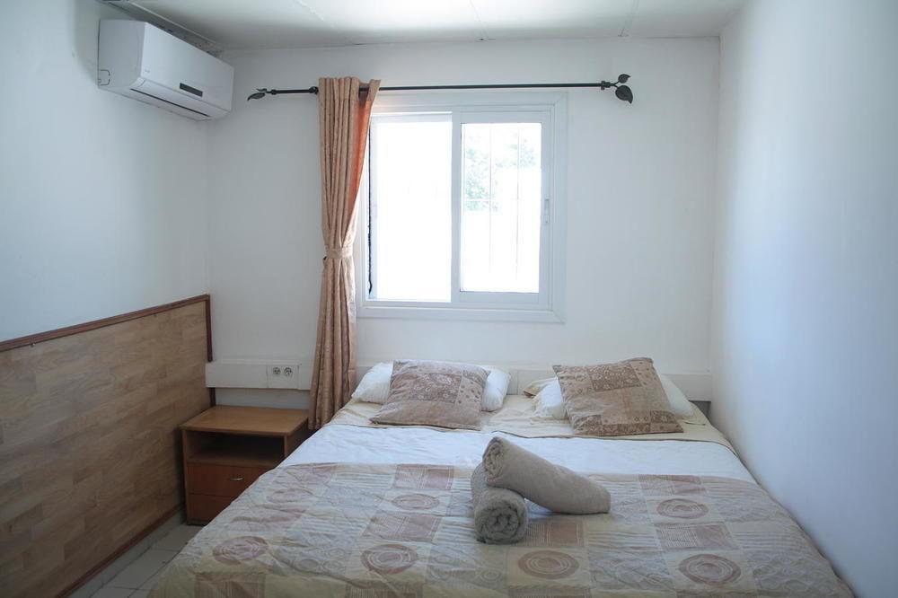 Florentine Backpackers Hostel - Ages 18-55 Tel Aviv Exterior photo
